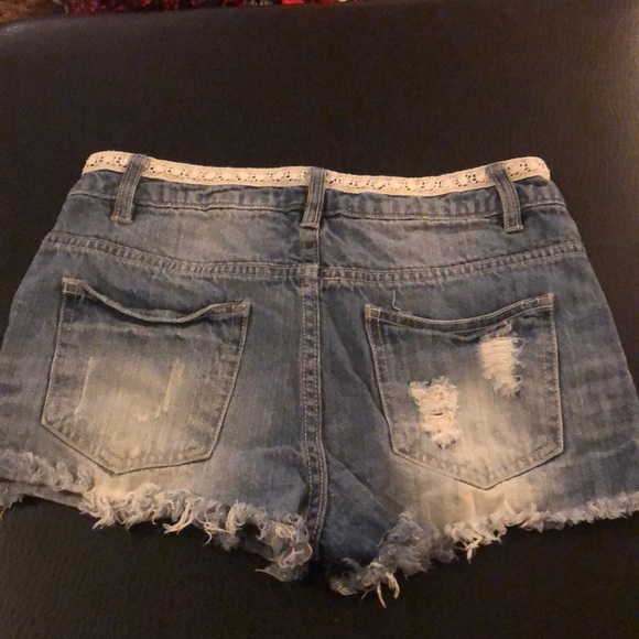 High Waist Denim shorts with Lace Top ( LOVE FIRE) - Picture 5 of 5